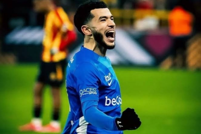 زكريا الواحدي محط أنظار أندية البريمرليغ ونادي لندني يفاوضه