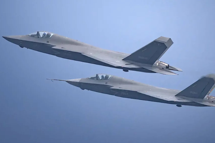 J-35 مؤشرات على اقتراب الصين من الإنتاج الكمي لمقاتلتها الشبحية