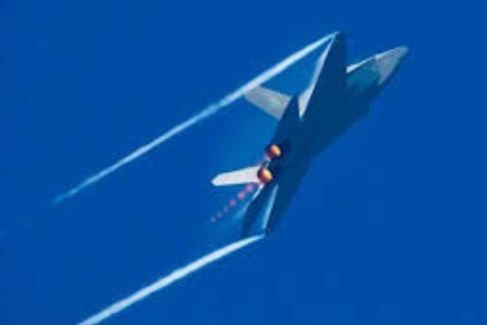 علماء روس يبتكرون مستشعرا فائق السرعة لرصد موجات الصدمة فوق الصوتية