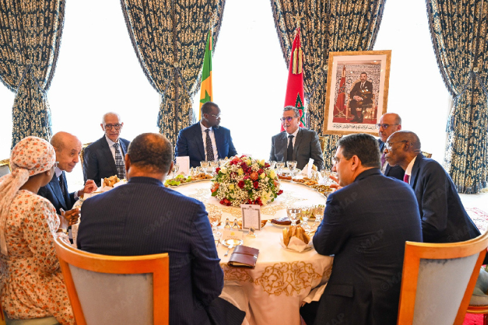 الملك محمد السادس يقيم مأدبة غداء على شرف الوزير الأول السنغالي والوفد المرافق له