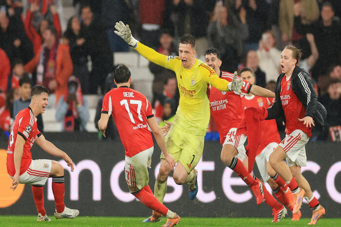 الريال يواجه بنفيكا من جديد في الملحق المؤدي لدوري أبطال أوروبا