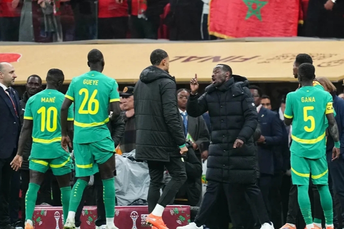 الاتحاد السنغالي يقبل قرارات الكاف  بشأن نهائي الكان ويسحب استئنافه