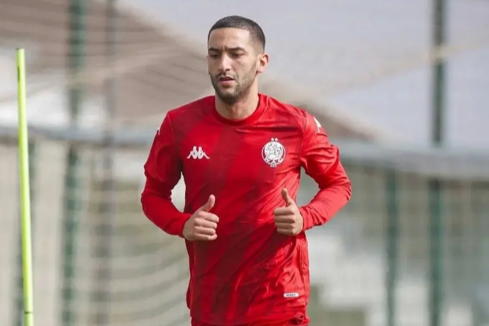 زياش يوجه انتقادات حادة للتحكيم الإفريقي