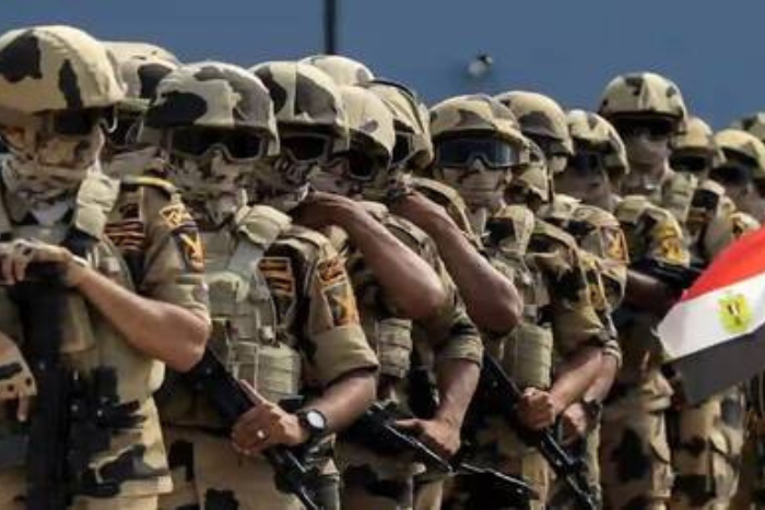 الجيش المصري يرسل عددا ضخما من قواته للصومال