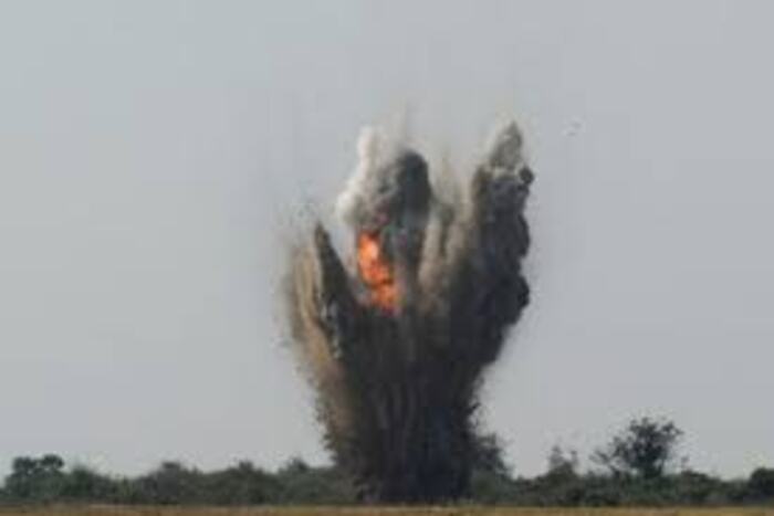 انفجار قنبلة أمام مركز شرطة بباكستان يودي بحياة شخصين