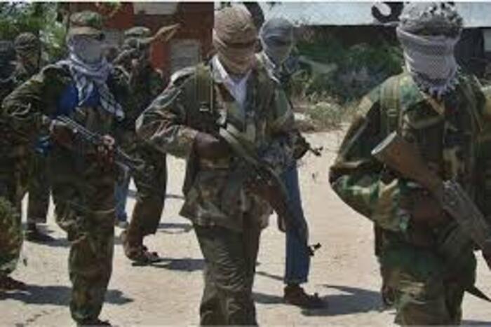 الجيش الصومالي يقتل 04 مسلحين من حركة الشباب