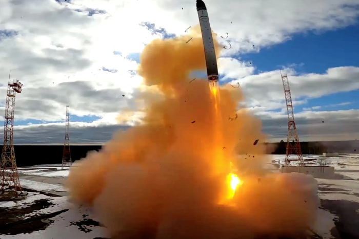 انفجارات تضرب كييف ولفيف قبيل ذكرى اندلاع الحرب