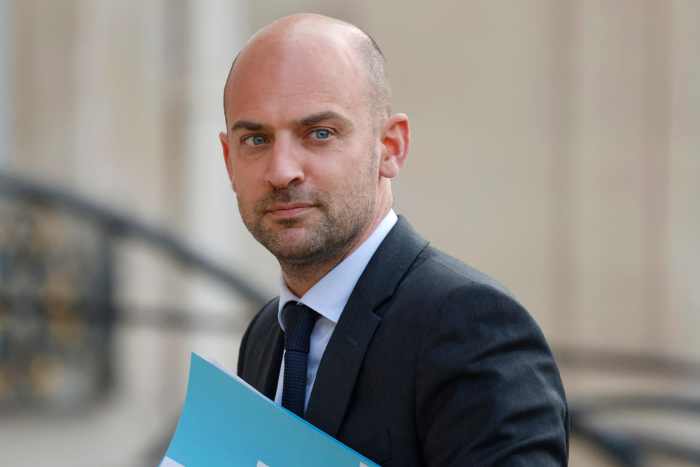 فرنسا تستدعي السفير الأمريكي بعد تصريحات حول مقتل ناشط يميني في ليون