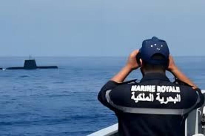 البحرية الملكية تعترض قاربا للهجرة السرية قبالة سواحل الداخلة