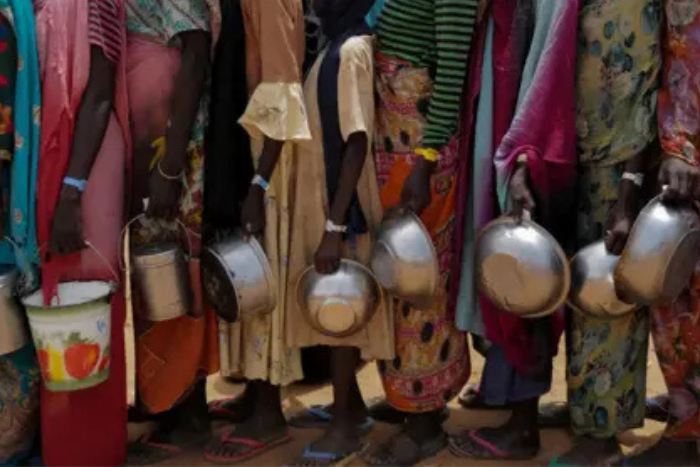 السودان  3 آلاف نازح من مستريحة بلا مأوى ولا غذاء