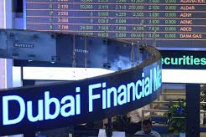 مؤشرا دبي وأبوظبي  يتكبدان خسائر في أول جلسة بعد الحرب
