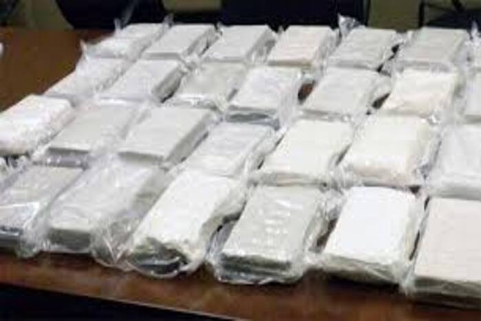 السلطات البلجيكية تضبط 11 طنا من الكوكايين بميناء روتردام