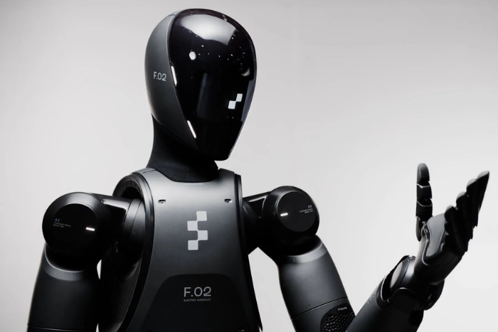 بي إم دبليو تختبر روبوتات بشرية للعمل داخل مصانع السيارات