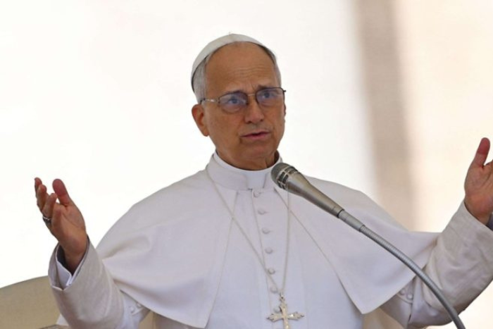 بابا الفاتيكان يدعو إلى وقف فوري لإطلاق النار في الشرق الأوسط