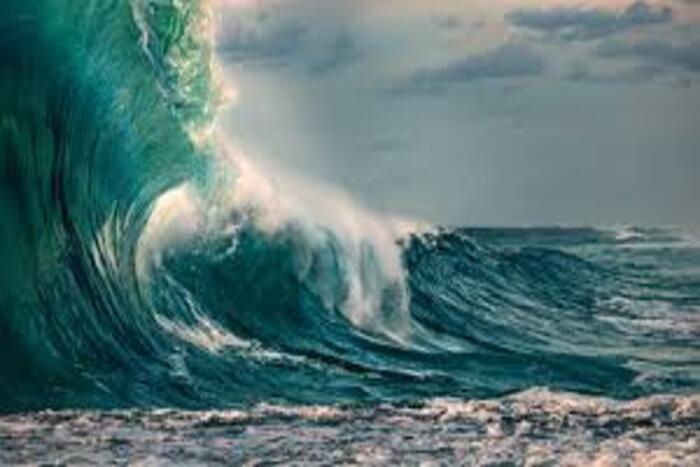 سوء أحوال الطقس توقف الرحلات البحرية بين طريفة وطنجة المدينة