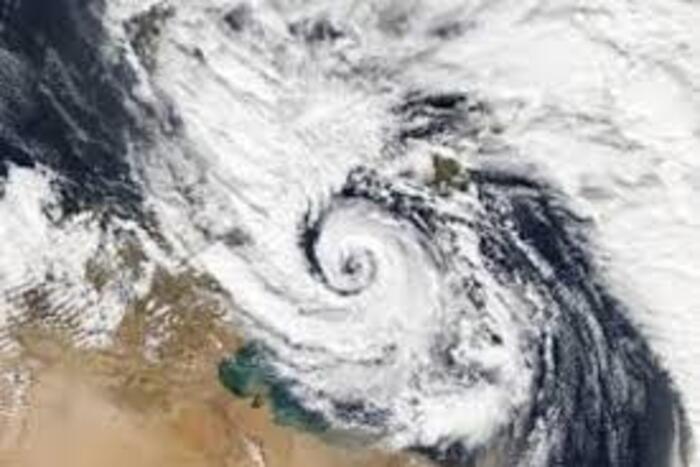 عاصفة تخلف قتلى ومصابين بباكستان