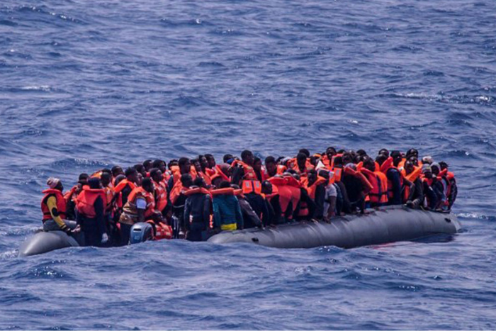 إنقاذ 45 مهاجرا غير نظامي قبالة السواحل الليبية