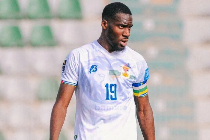 جيوفري كوندوغبيا يكشف حقيقة غيابه عن منتخب إفريقيا الوسطى وينهي الجدل