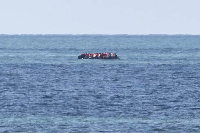 وفاة 22 مهاجرا بعد أيام من التيه قبالة سواحل اليونان