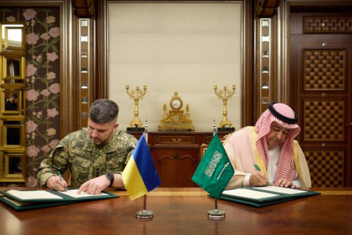 اتفاق دفاعي بين قطر وأوكرانيا لتعزيز التعاون العسكري والتكنولوجي