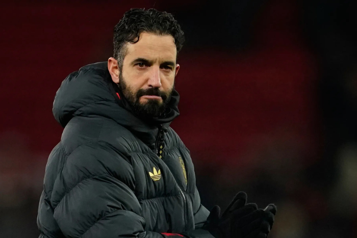 لقاء في البرتغال يثير التكهنات حول مستقبل أموريم في إنجلترا