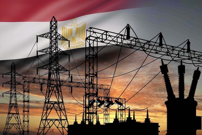 القاهرة تنام مبكرا بسبب ارتفاع تكاليف الطاقة