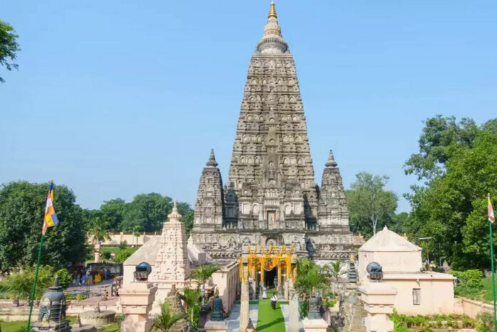 مقتل ثماني نساء في تدافع داخل معبد بولاية بيهار شرق الهند