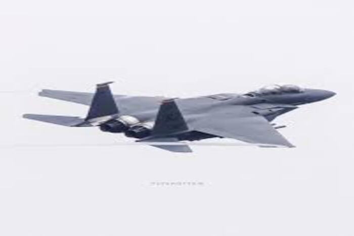 إيران تسقط طائرة مقاتلة أمريكية على أراضيها