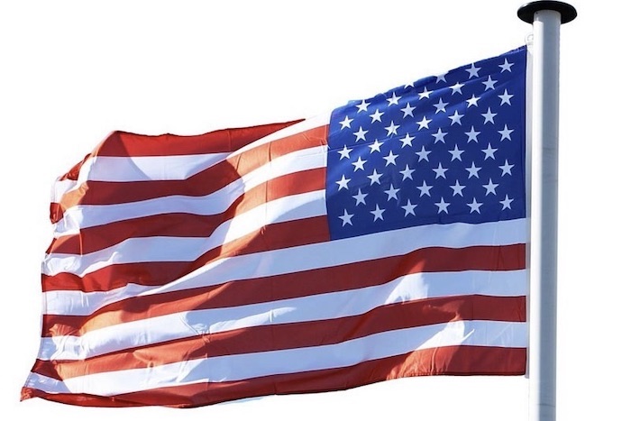 غارتان جويتان أمريكيتان على قاربين بالمحيط الهادئ تؤديات لمقتل 5 أشحاص