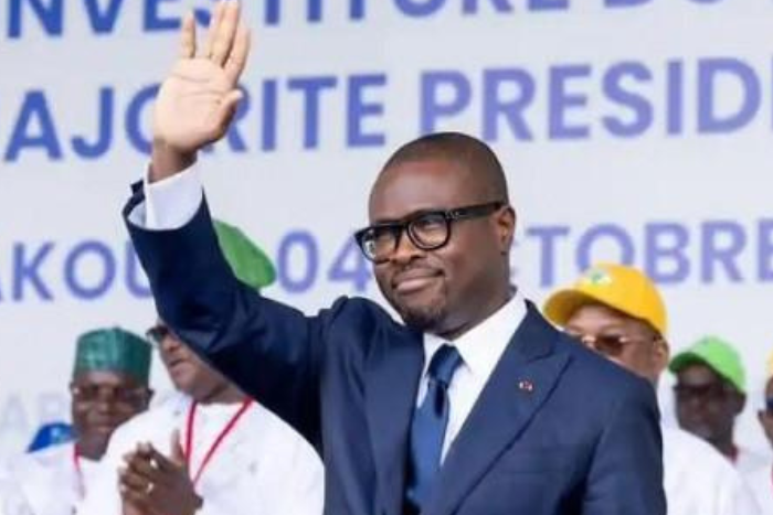 روموالد واداغني رئيسا لبنين بعد فوز كاسح يعزز خيار الاستمرارية