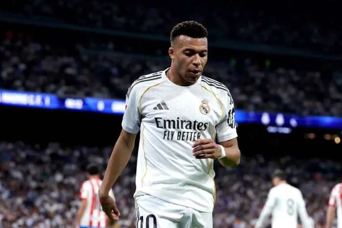 ريال مدريد يستعد لمبارة بايرن ميونخ الحاسمة ومبابي يعود بضمادة