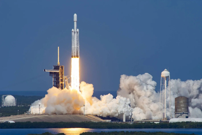 سبيس إكس تختبر الجيل الجديد من صاروخ ستارشيب استعدادا لإطلاقه المرتقب