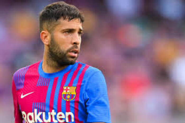 نجم آخر من الجيل الذهبي  لبرشلونة يعلن اعتزاله 