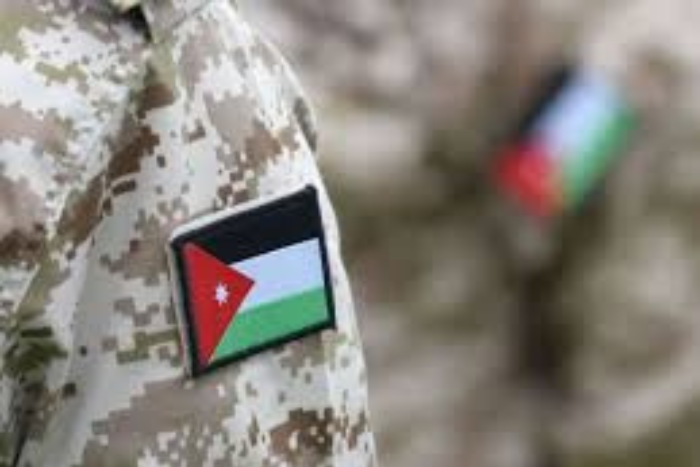 إسقاط مسيرة حاولت دخول الأجواء الأردنية إسقاط مسيرة حاولت دخول الأجواء الأردنية